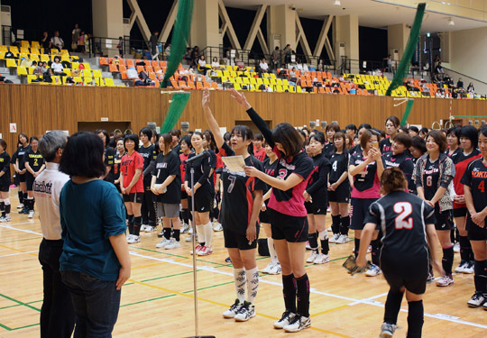 写真：開会式